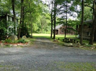 2445 Dornick Rd, East Stroudsburg, PA 18302