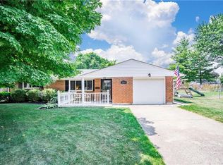 185 Redbud Dr, Springboro, OH 45066