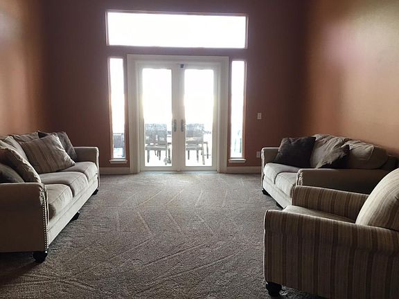 5th image of 745 Orange Hill Dr