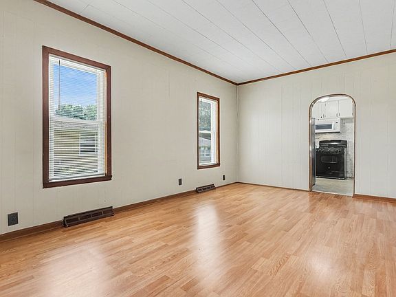 5th image of 1215 Wilcox St