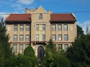 36 Seminary Ave, Dayton, OH 45403