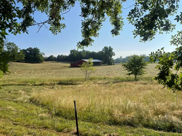 5210 Ditty Rd, Cookeville, TN 38506