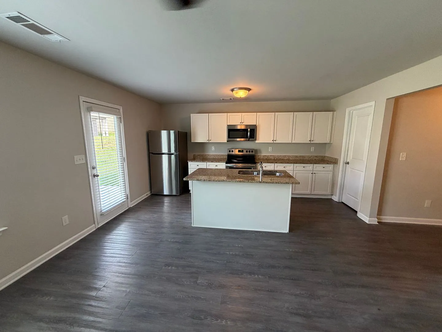 313 Nutwood Trace — Photo 4