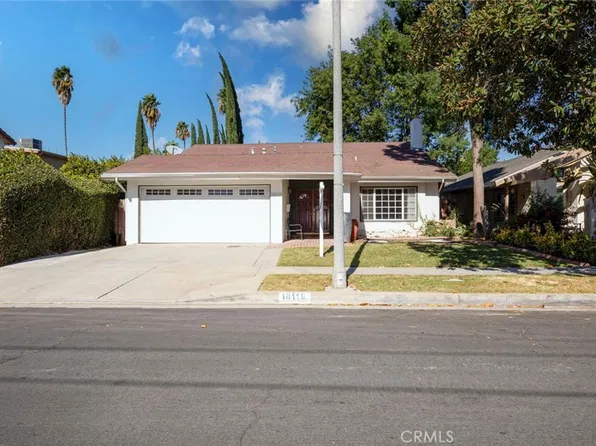 18119 Calvert St, Reseda, CA 91335