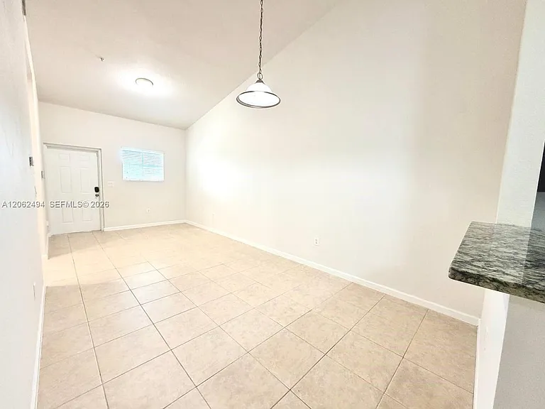 3431 W 80th St #202 — Photo 9