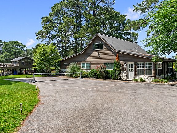 5th image of 132 Goodknight Ranch Rd