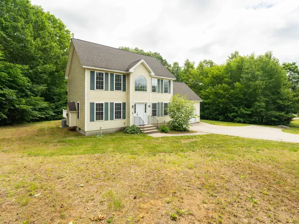 11 Stonington Drive, Belmont, NH 03220