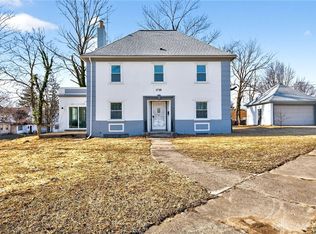 1739 Burroughs Dr, Dayton, OH 45406