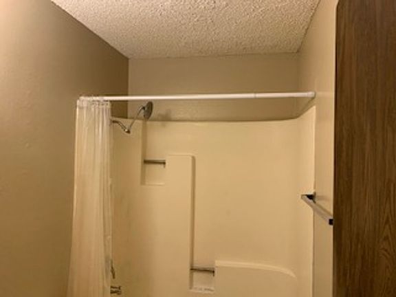 5th image of 770 Grand Blvd APT 5