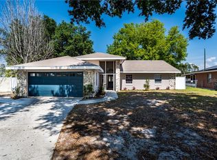 812 N Arietta Cir, Auburndale, FL 33823