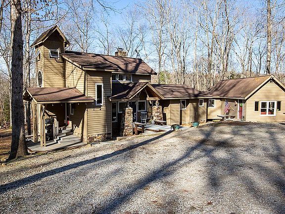 2nd image of 114 Deerwood Dr