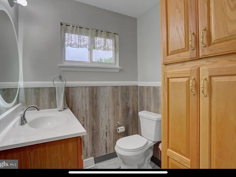 3385 Westview Cir — Photo 6