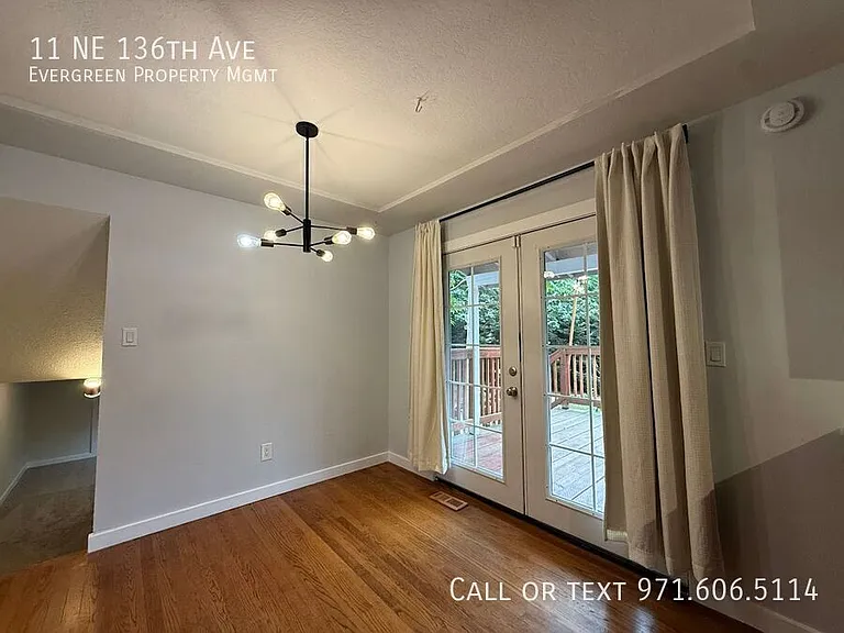 11 NE 136th Ave — Photo 7