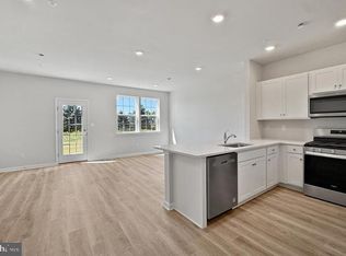 1181 Martin Rd, Breinigsville, PA 18031