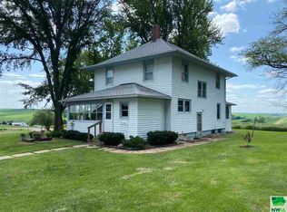 43988 County Highway E16, Mapleton, IA 51034