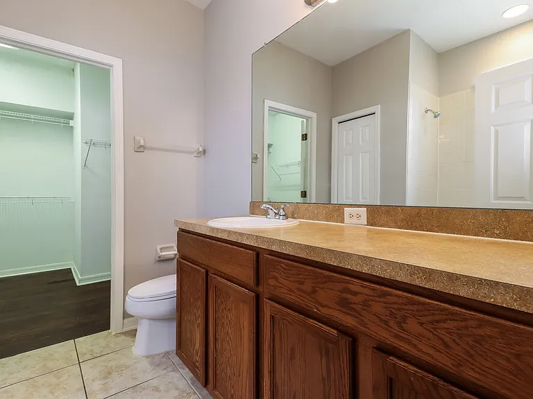 10330 Avelar Ridge Dr — Photo 12