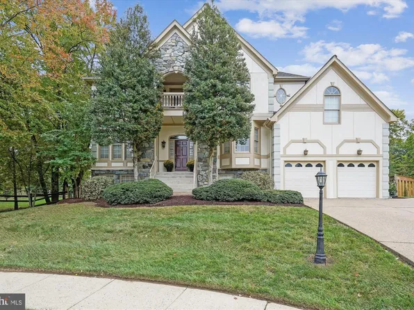 5401 Willow Forest Ct, Clifton, VA 20124