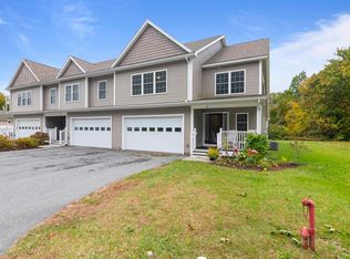 41 Clover Ln, Colchester, VT 05446