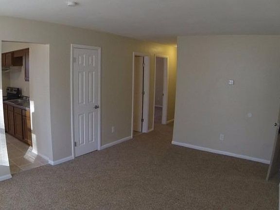 3rd image of 5029 Aravesta Ave APT 2
