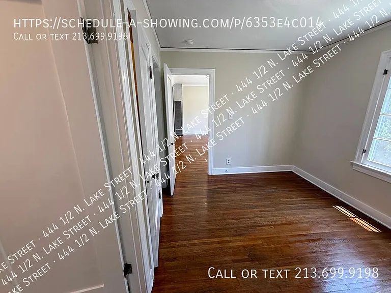 444 1/2 N Lake St — Photo 8