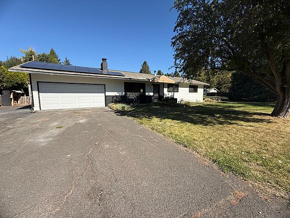 2nd image of 4747 Onyx Ave
