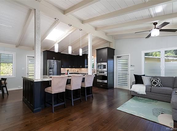 3rd image of 3029 Polohinano Pl