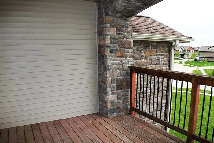 565 Pond View Dr #202 — Photo 20