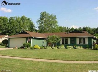 22313 Needlewood Cir, Strongsville, OH 44149