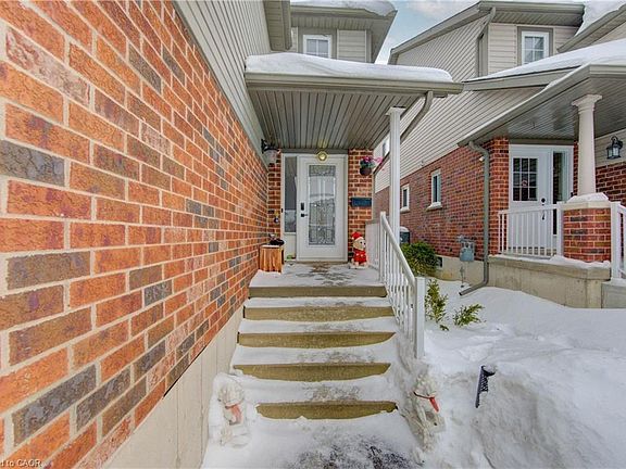 4th image of 43 Seabrook Dr