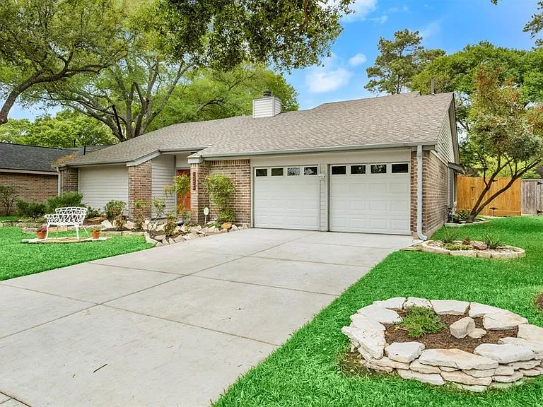 13426 Nevermore Dr — Photo 4