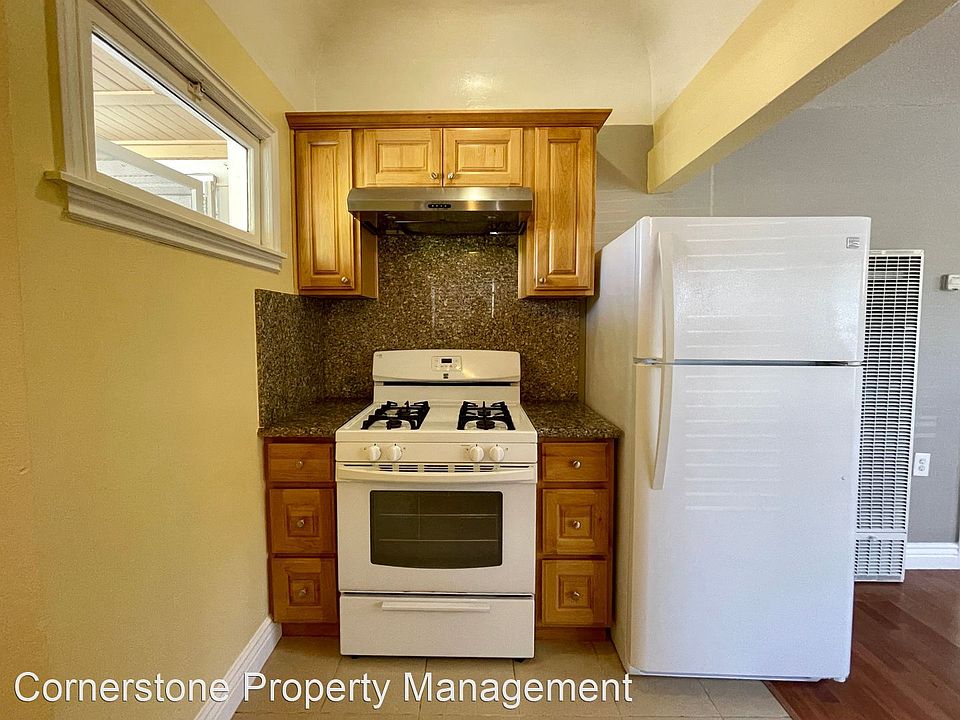 1st image of 831 N 11th St #A