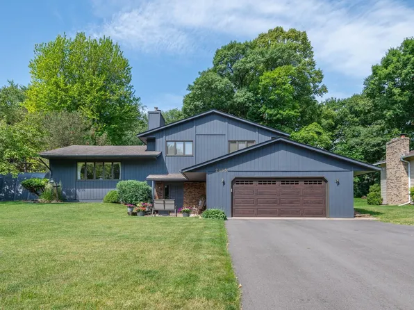 2685 Halstead Ln, Mound, MN 55364