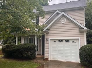 2705 Cherry Field Dr, Raleigh, NC 27603