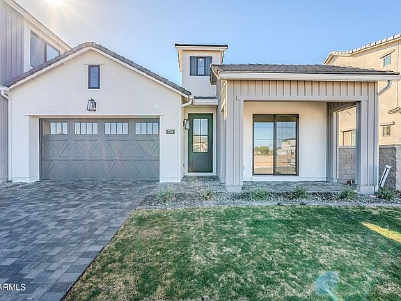 4th image of 2745 E LONGHORN Drive
