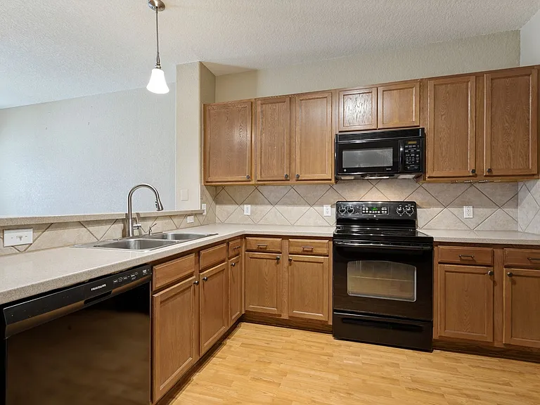 6126 S Jolie Ct — Photo 9