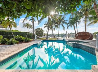 940 88th St, Surfside, FL 33154