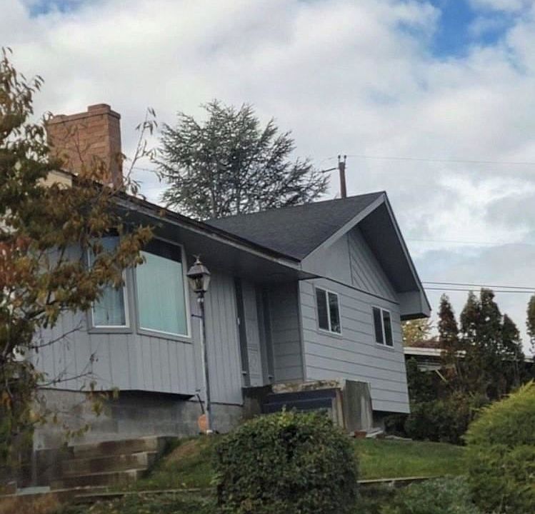 1st image of 803 Maridan Dr