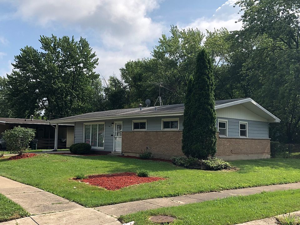 1st image of 488 Shabbona Dr