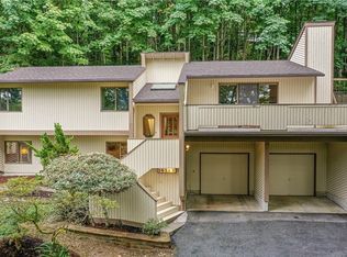 14325 SE 49th St, Bellevue, WA 98006