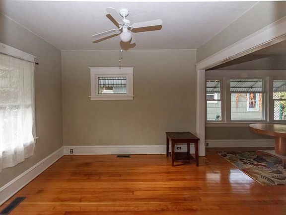 4th image of 1314 W Mansfield Ave