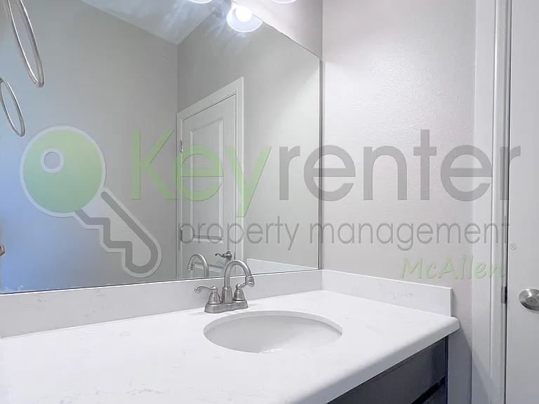 4708 Ensenada Ave — Photo 12