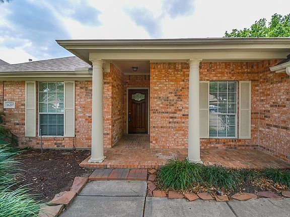 3rd image of 16207 Shining Rock Ln