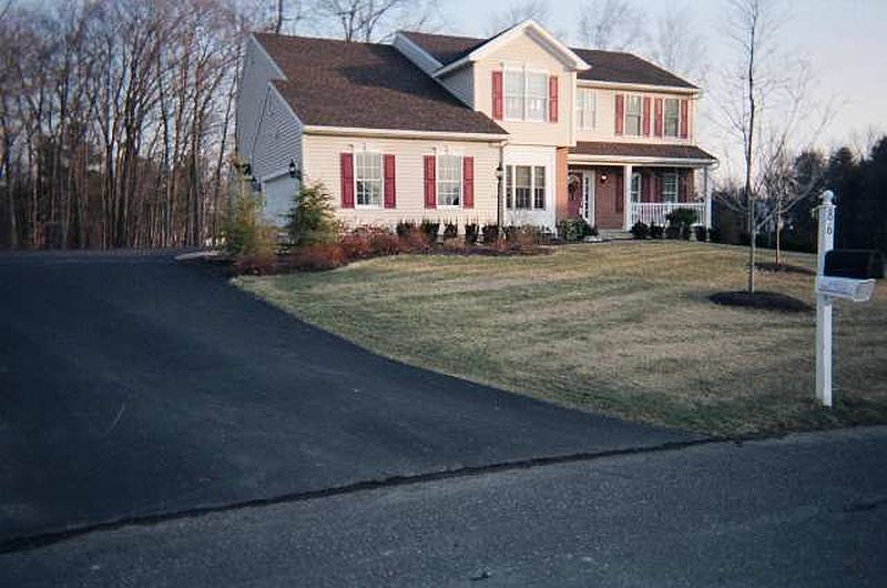 2nd image of 86 CHESTERWOOD Drive