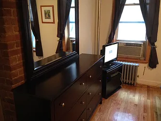 Rented by Warren T Real Estate Corp.