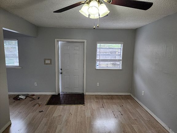 2nd image of 410 28th St W #B