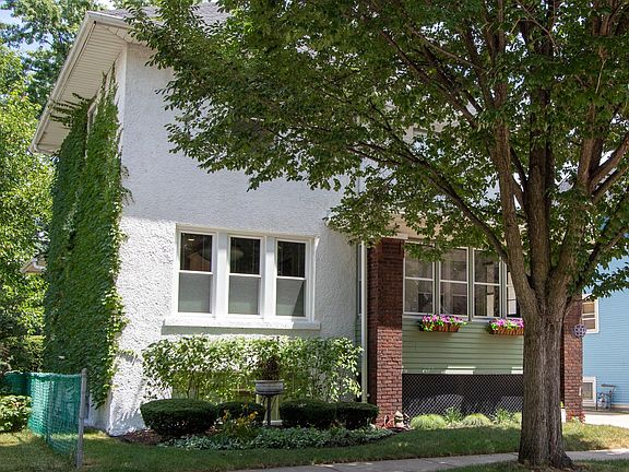 2nd image of 614 Carpenter Ave