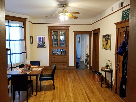 4th image of 1648 N Fairfield Ave APT 2