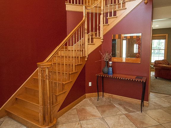 2nd image of 17 Sterling Dr