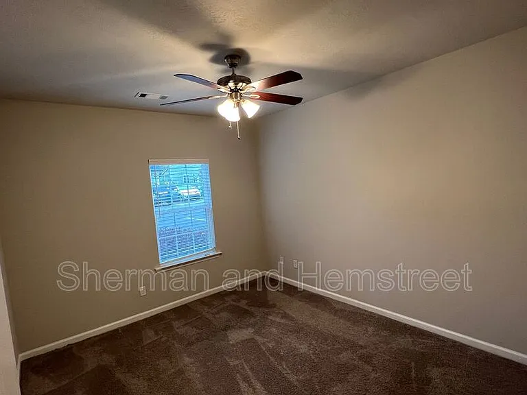 730 Tarvin Cir #730 — Photo 8