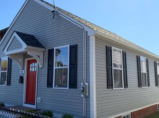 415 Warren Ave, East Providence, RI 02914